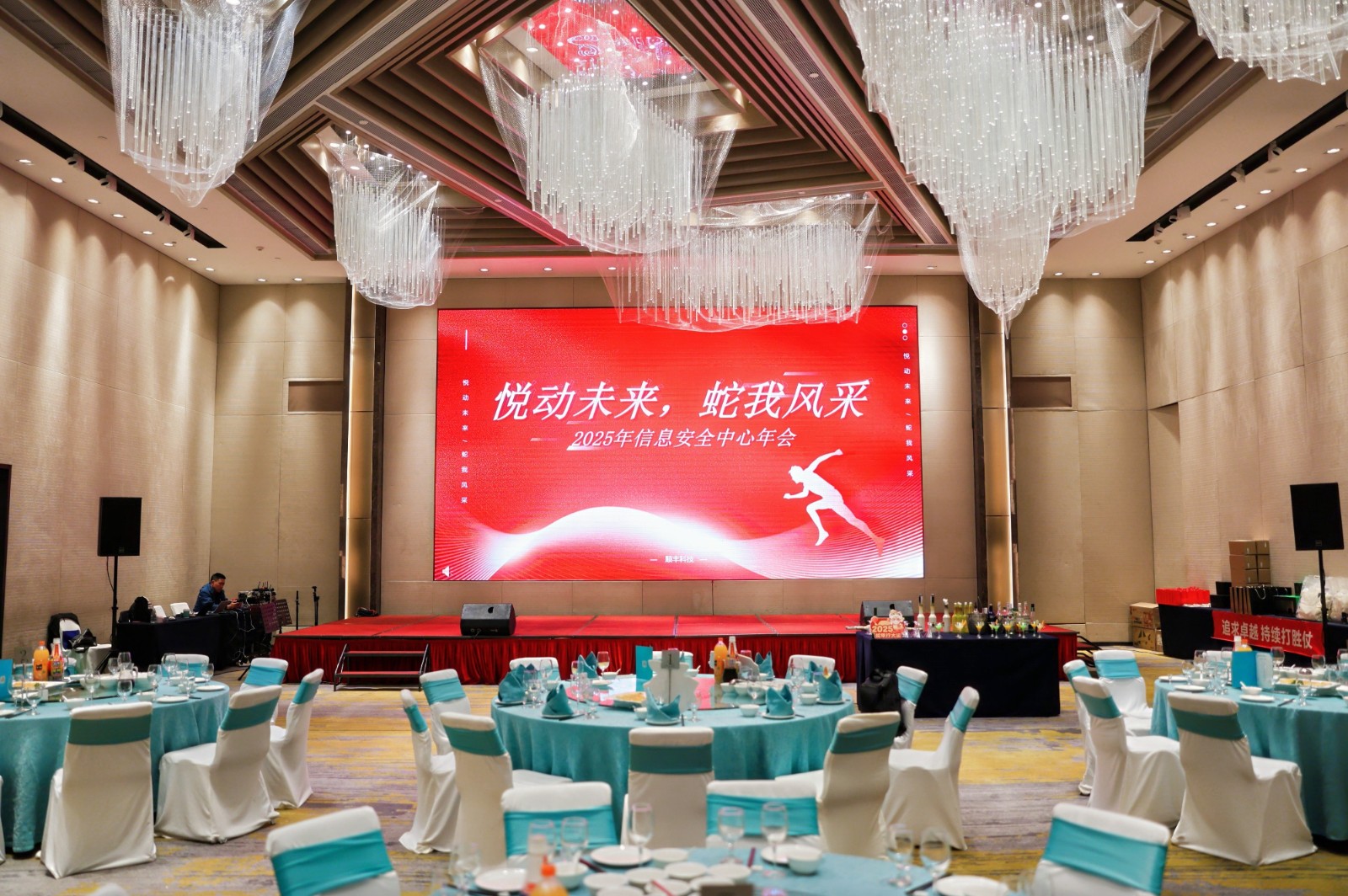 文化探索和团队竞技压进两日｜陀螺团建活动实拍